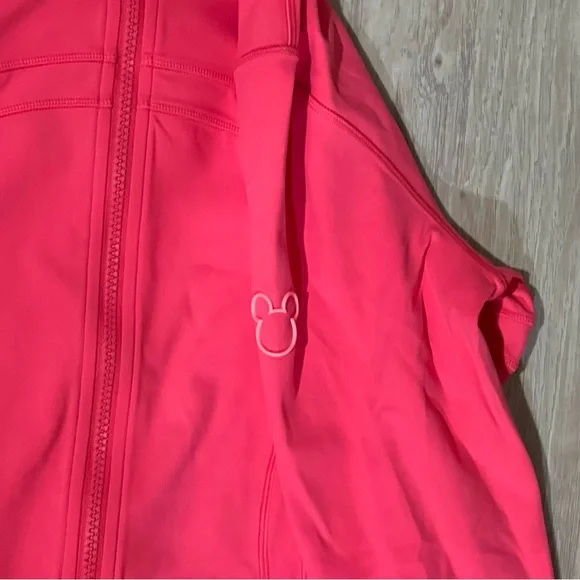 Disney x Lululemon Define Jacket Nulu Lipgloss Pink NWT Size 8 - Picture 5 of 11